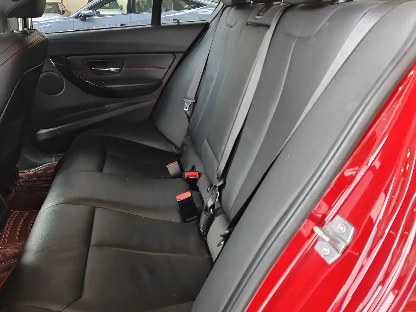 BMW 3 Series (Import) 2013 Facelift 320i Sport Design Package фото 16