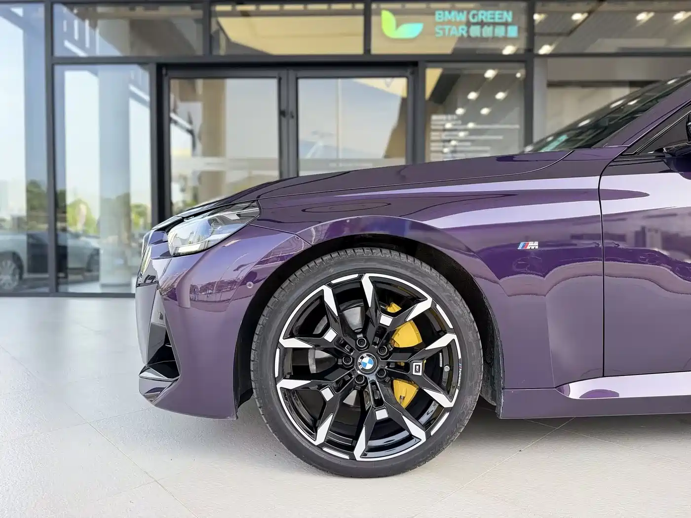 BMW 2 SERIES (IMPORTED)