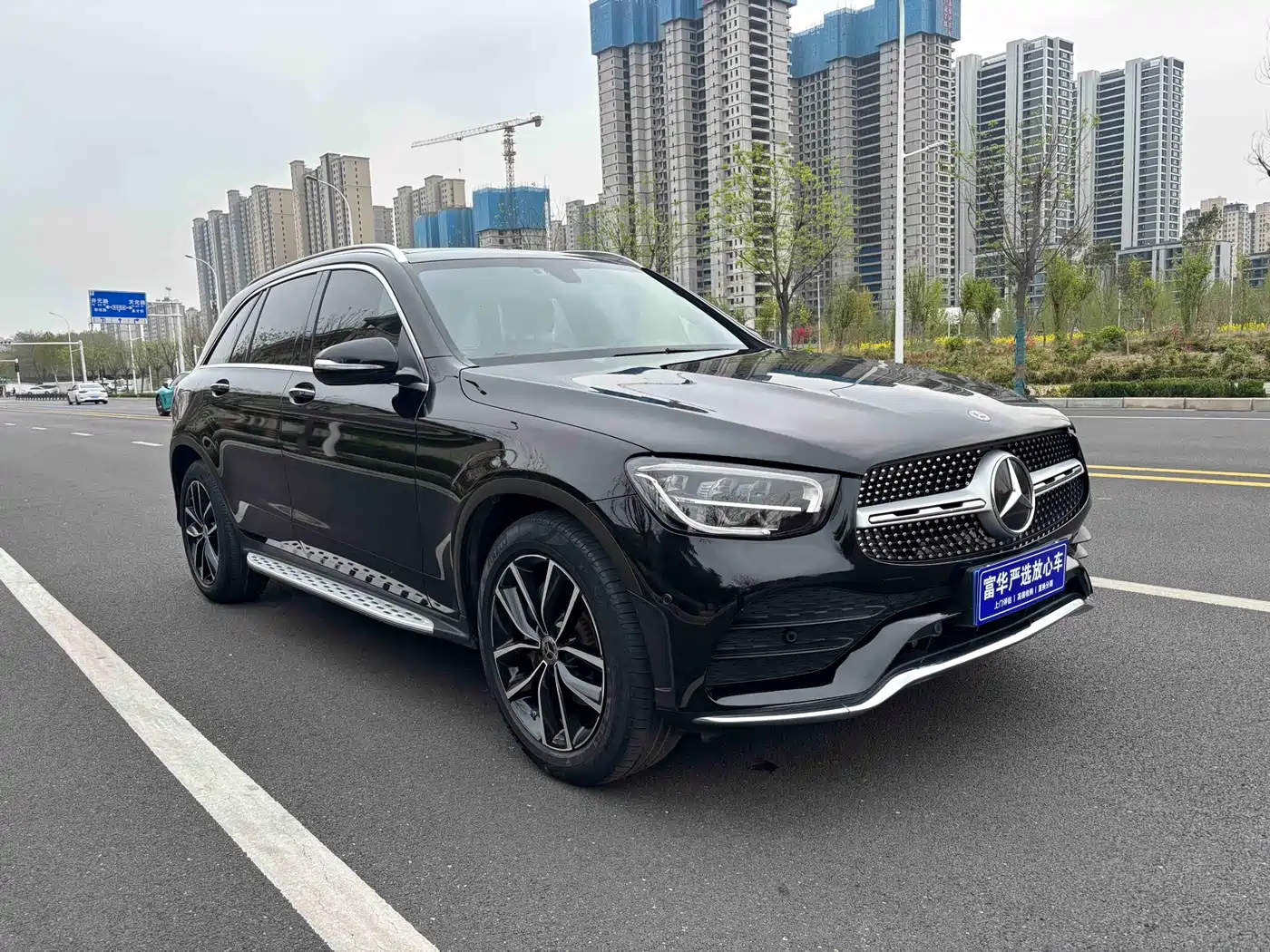 Mercedes-Benz GLC 2020 Facelift GLC 260 L 4MATIC Luxury фото 3