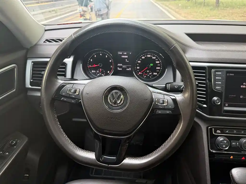 Volkswagen Teramont 2017 330TSI 2WD Luxury фото 4