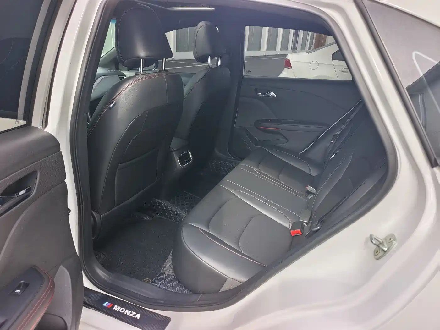 Chevrolet Monza 2022 Mild Hybrid RS 330T Automatic Comfort Edition фото 14