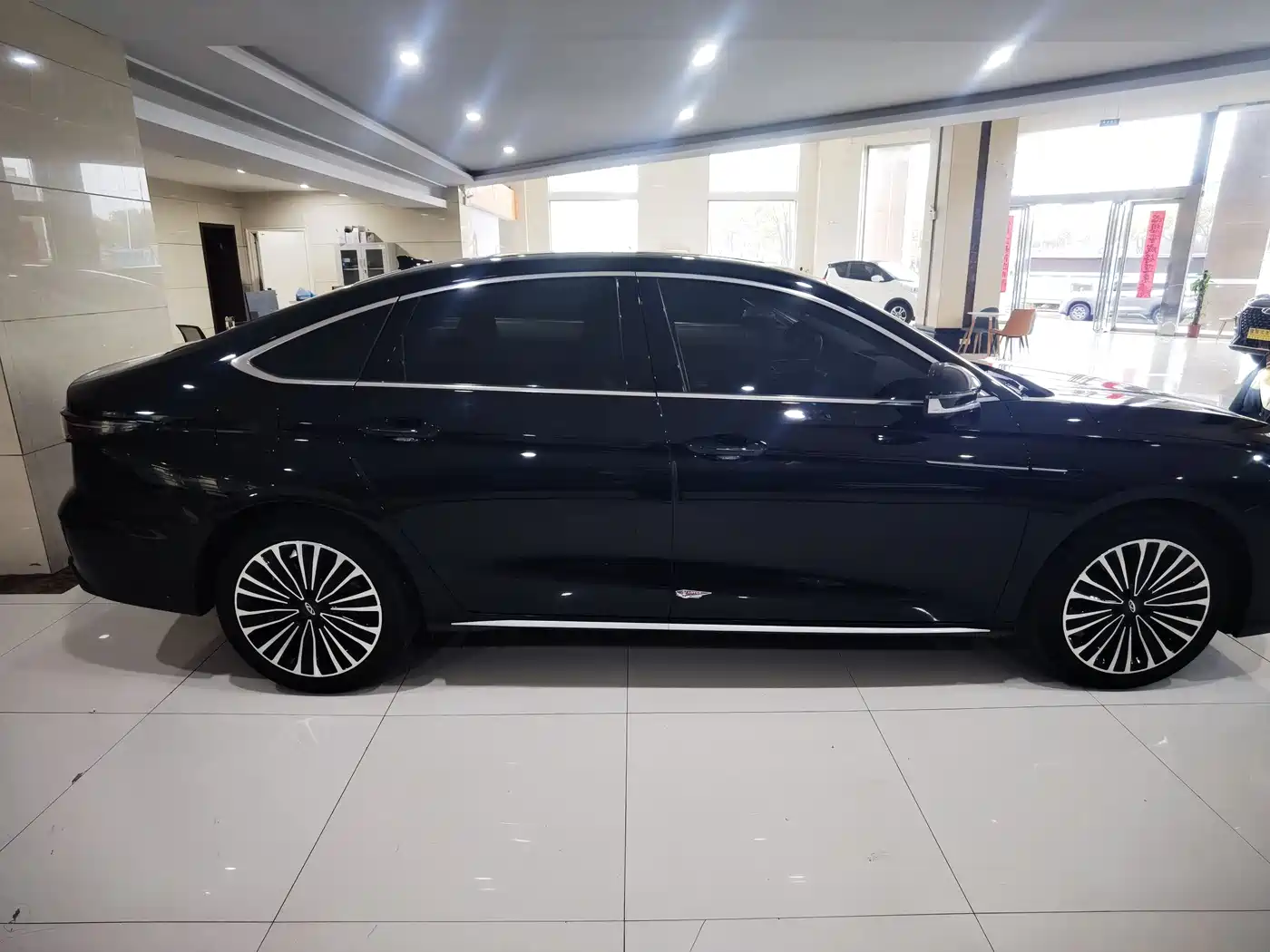 CHERY FENGYUN A8L