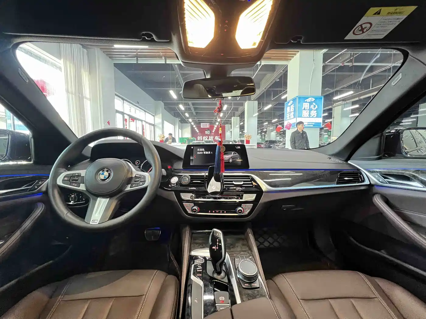 BMW 5 Series 2019 525Li M Sport Package фото 7