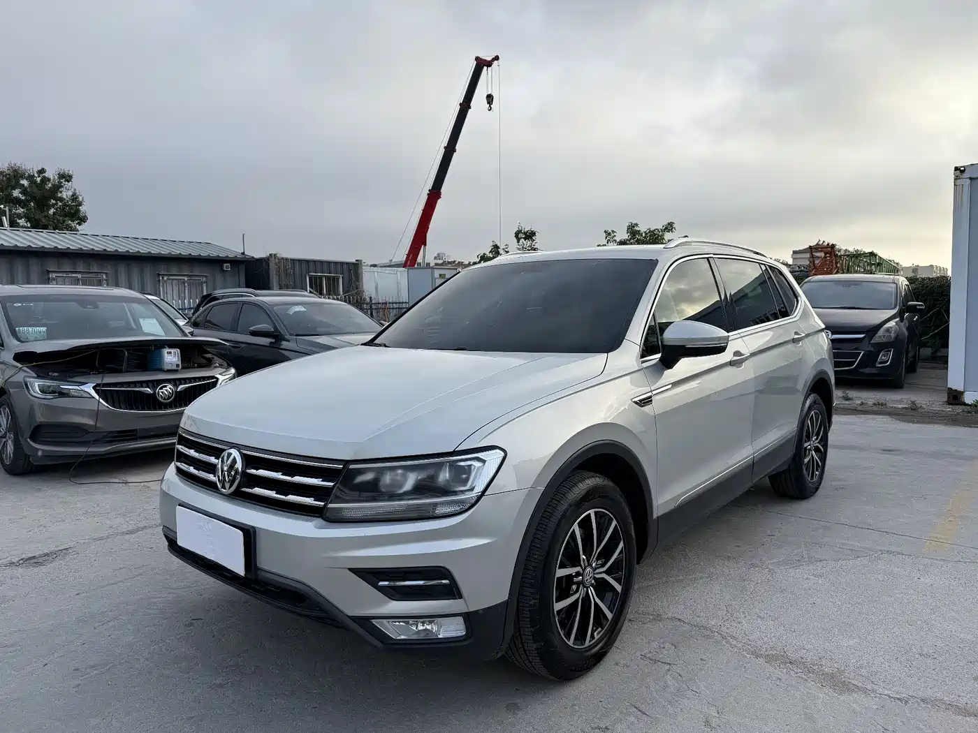 Volkswagen Tiguan L 2017 330TSI Automatic 2WD Luxury Edition