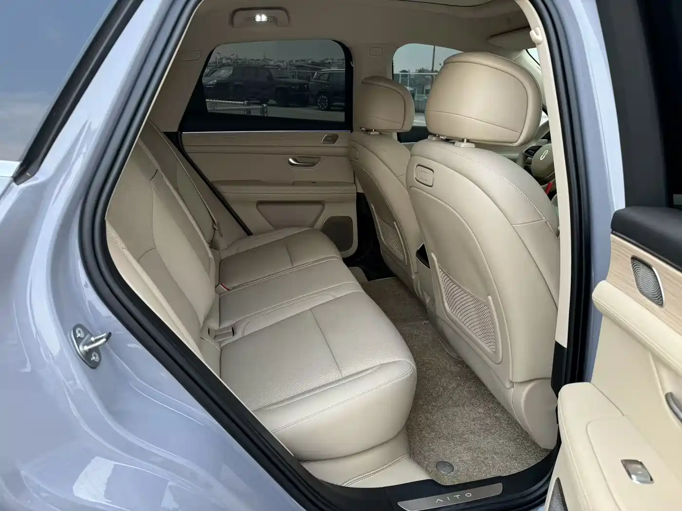 AITO Wenjie AITO M5 2025 Pure Electric Ultra RWD фото 6
