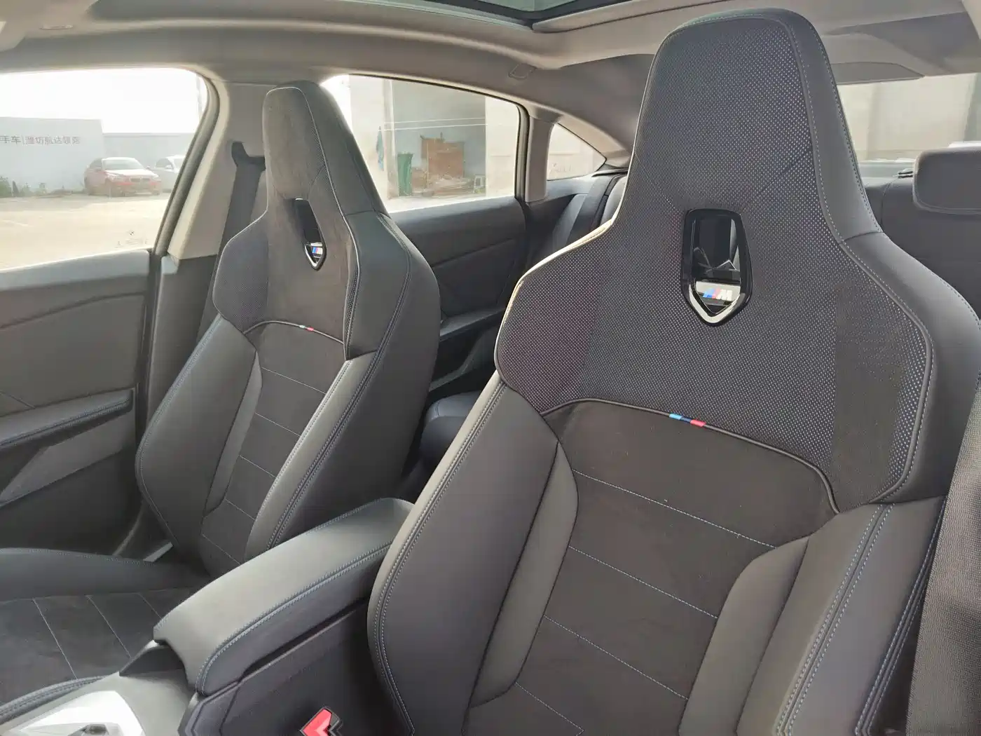 BMW 2 Series 2025 225L M Sport Moonlight Package фото 15