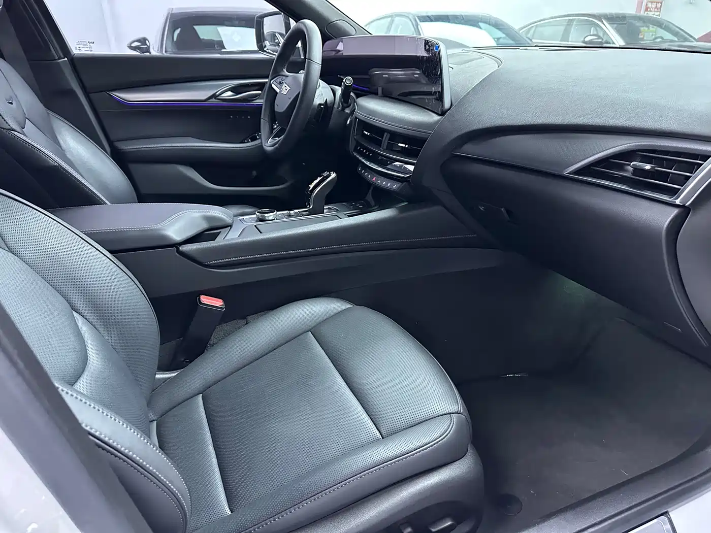 Cadillac CT5 2024 28T Premium фото 19
