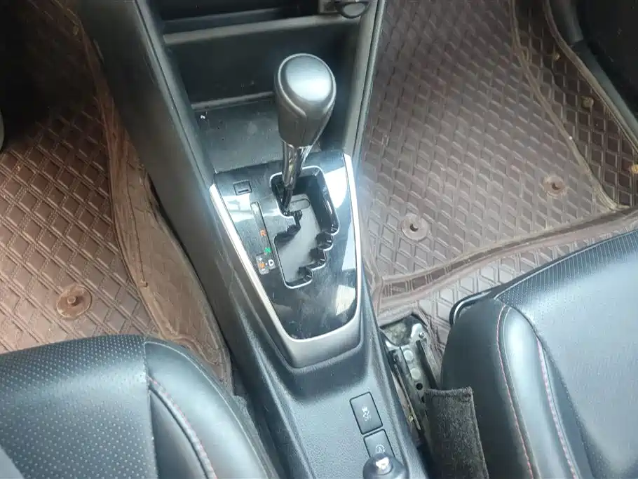 TOYOTA YARIS L ZHIXUAN