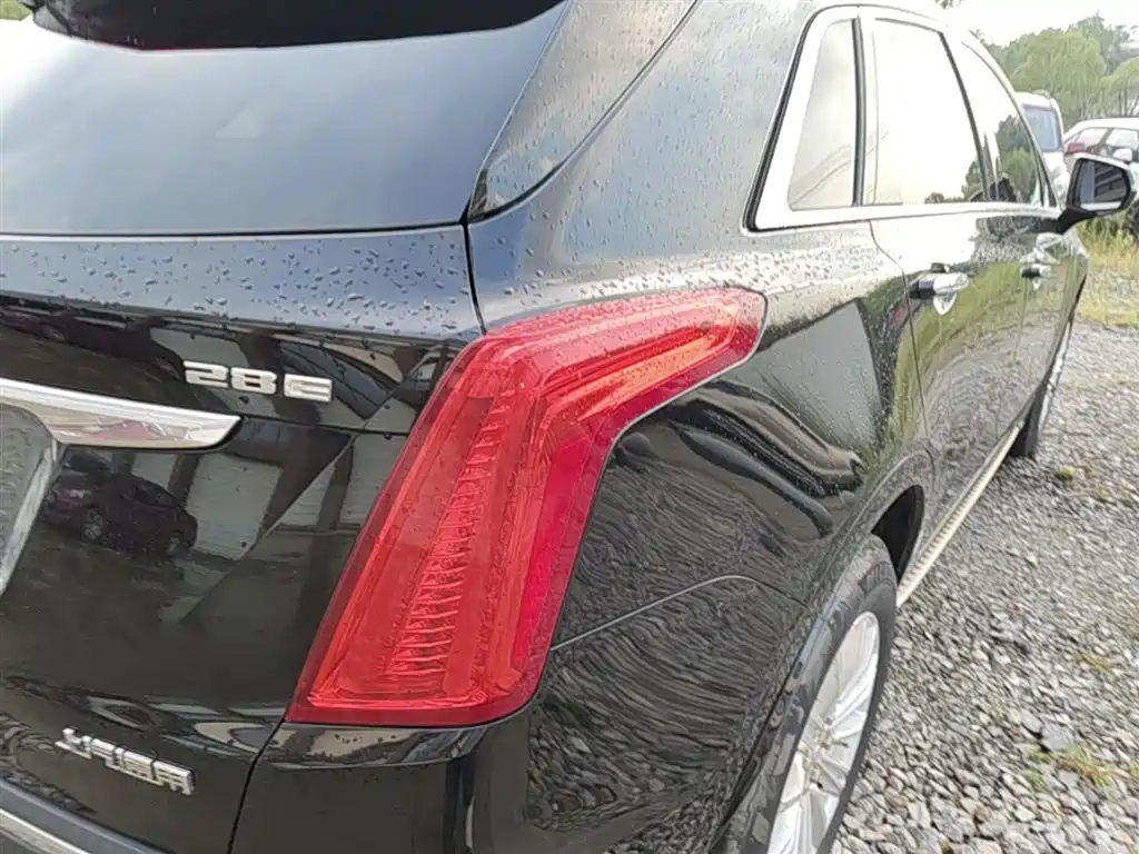 Cadillac XT5 2018 28E AWD Technology Model фото 8