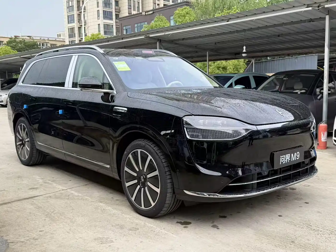 AITO Wenjie AITO M9 2026 Extended Range Ultra Edition 52kWh 6-seater фото 3