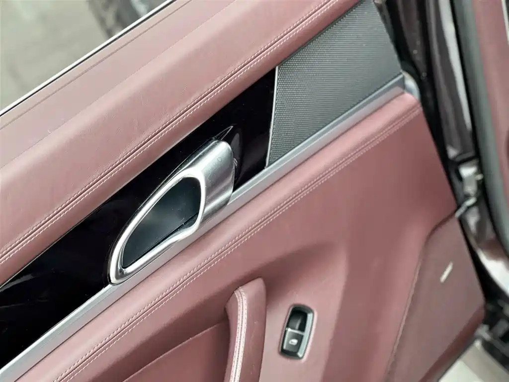 Porsche Panamera 2014 Panamera 4 Executive 3.0T фото 12
