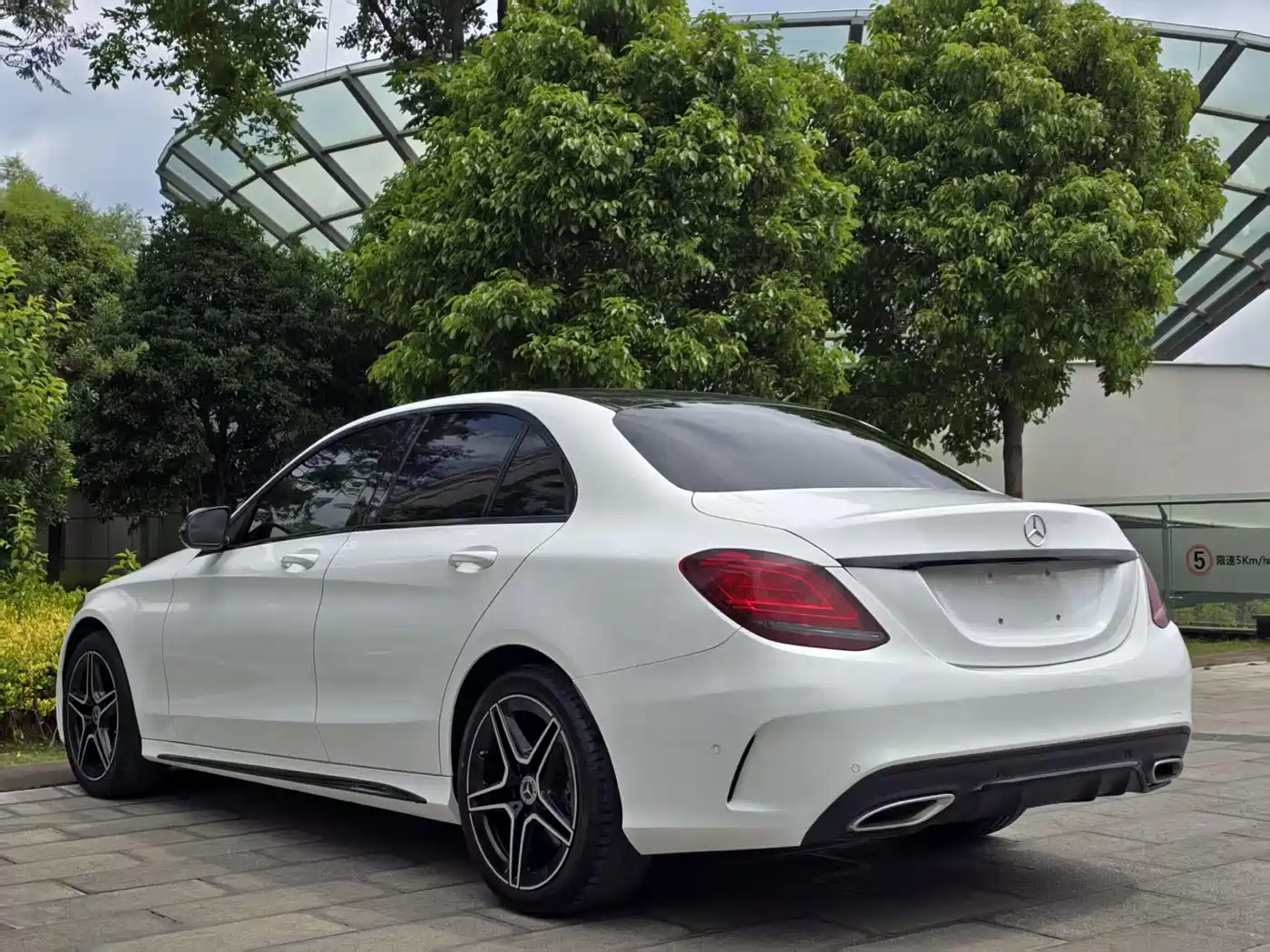 Mercedes-Benz C-Class 2021 C 260 Starry Exclusive Edition фото 13