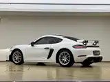 Photo 20 - Porsche 718