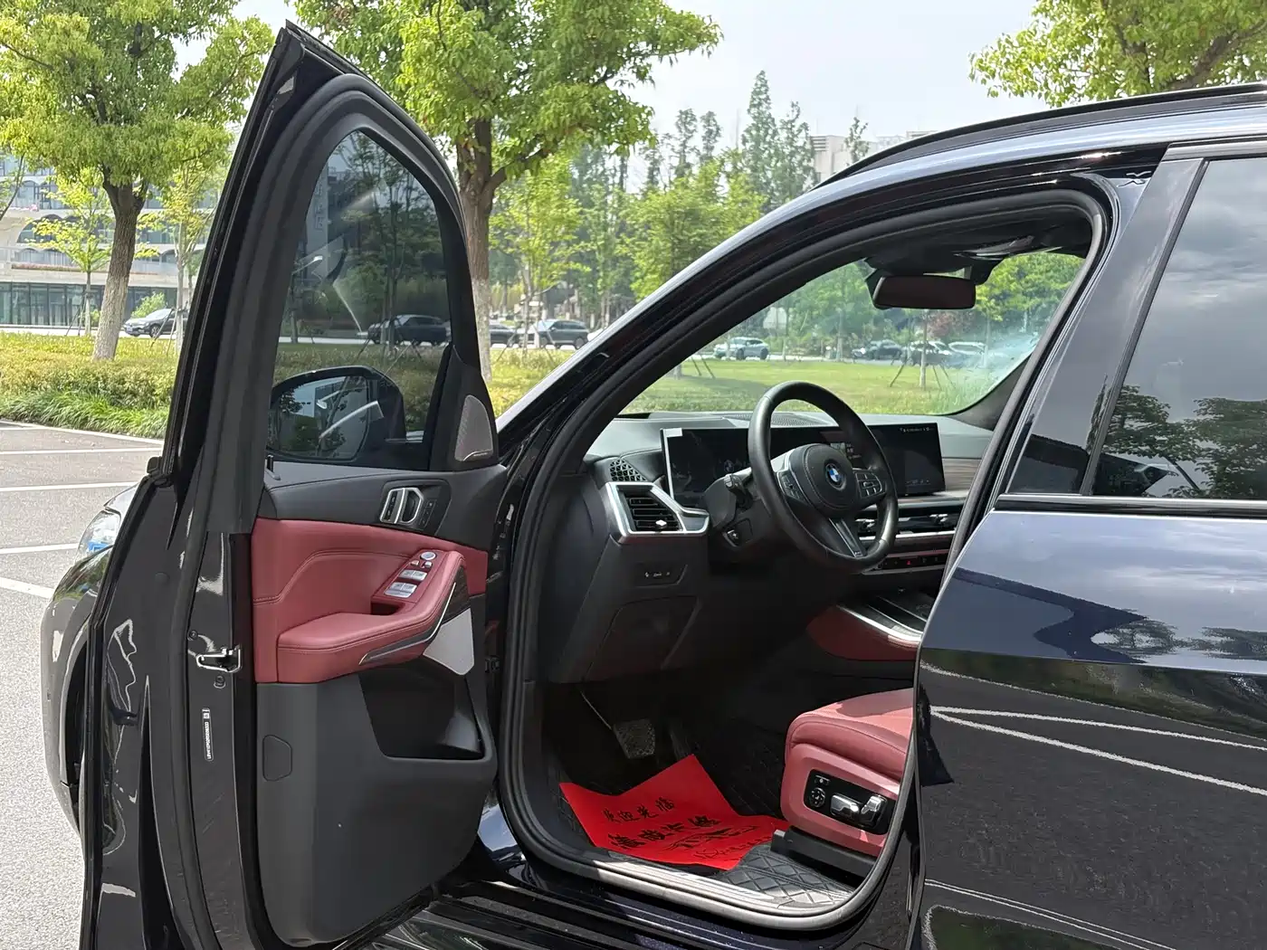 BMW X5 2023 xDrive 40Li M Sport Black Night Package фото 7