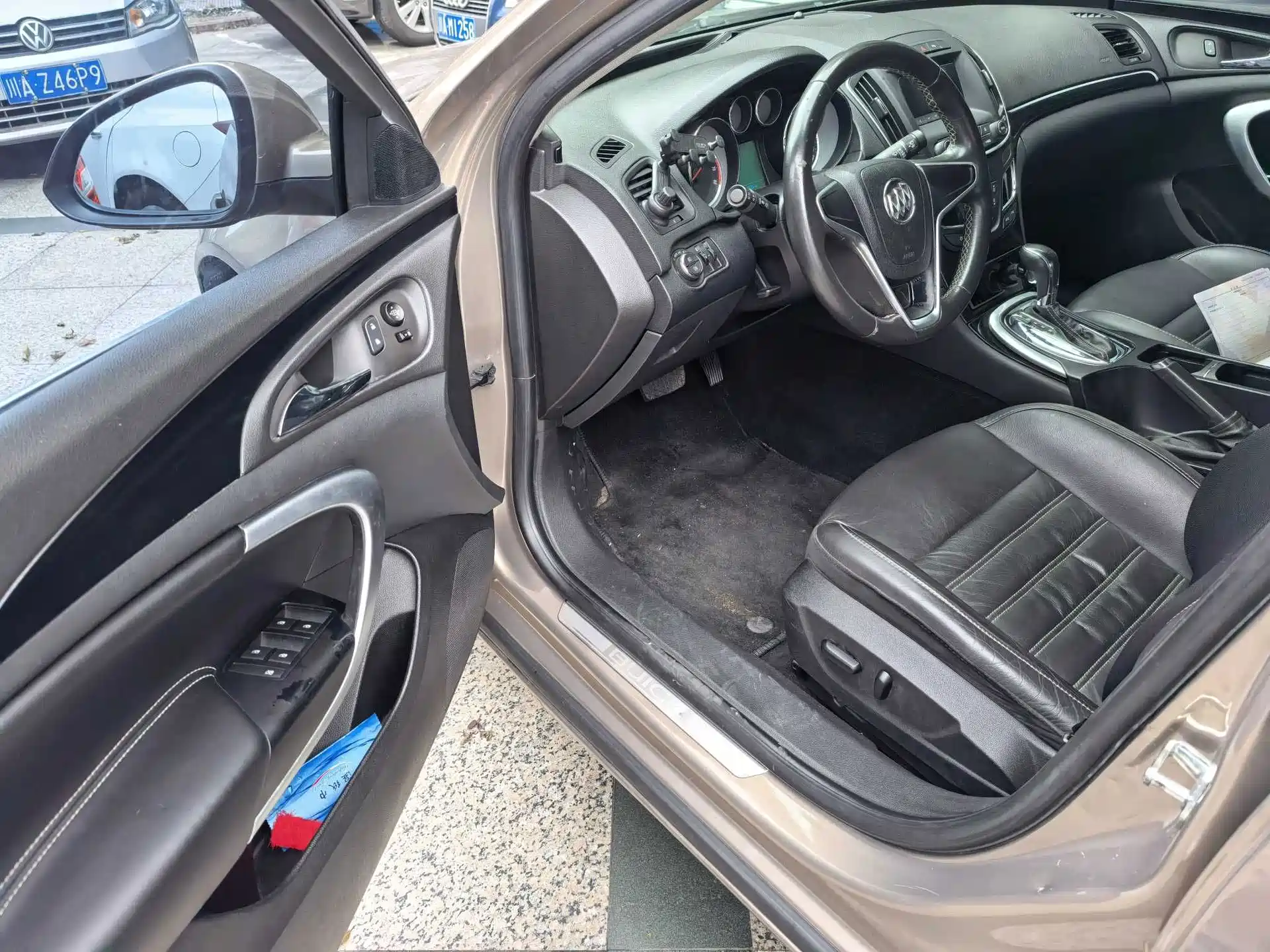 Photo 7 - Buick Regal