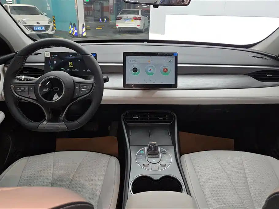 BYD Hai Bao 05 DM-i 2025 DM-i Smart Drive Edition 55KM Luxury фото 12