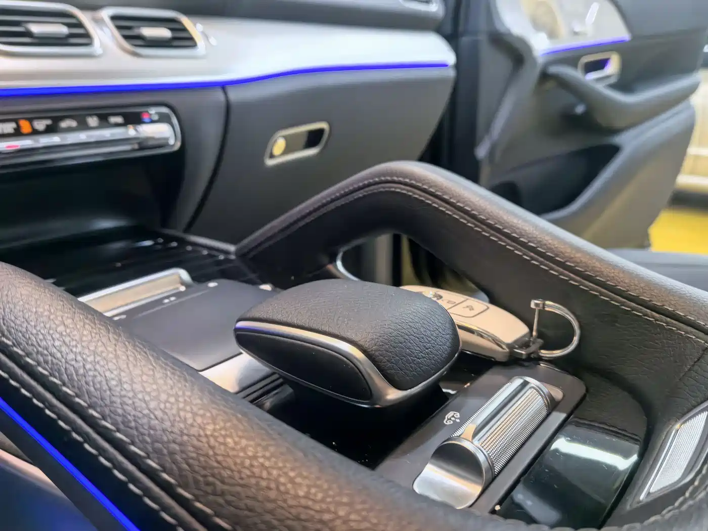 Mercedes-Benz GLE Coupe 2022 GLE 350 4MATIC Coupe SUV Fashion фото 15