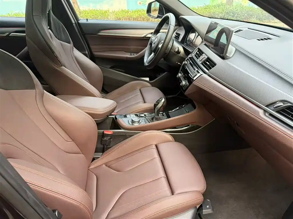BMW X2 2022 sDrive25i Edge Edition фото 16