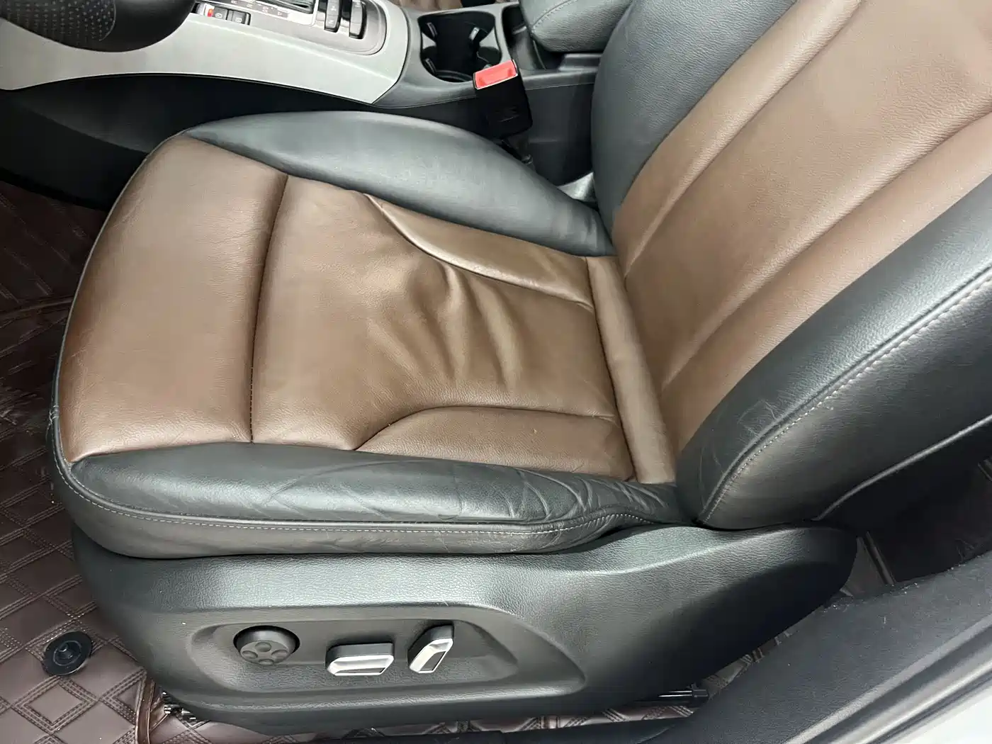 Audi Q5 2018 Collector's Edition 40 TFSI Progressive фото 12