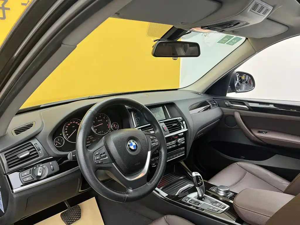 BMW X3 (Import) 2017 2016 sDrive20i