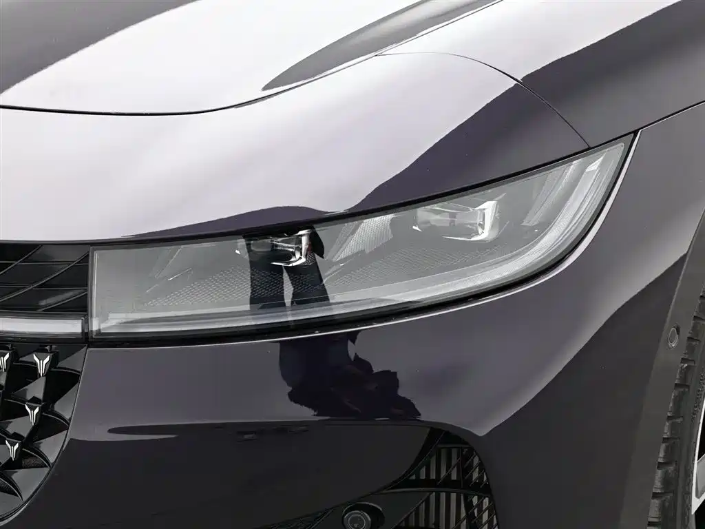 Voyah Auto VOYAH Zhuiguang 2024 PHEV AWD Ultra Long Range Flagship фото 17