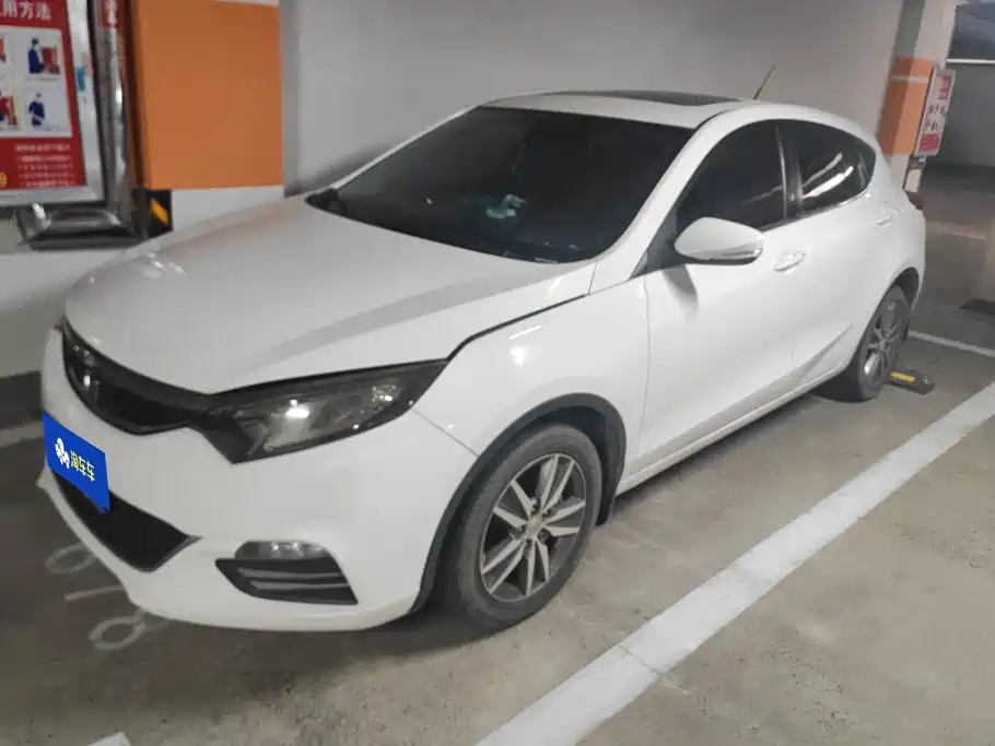 Changan Eado XT 2016 2016 1.6L Manual Stylish Cool Edition