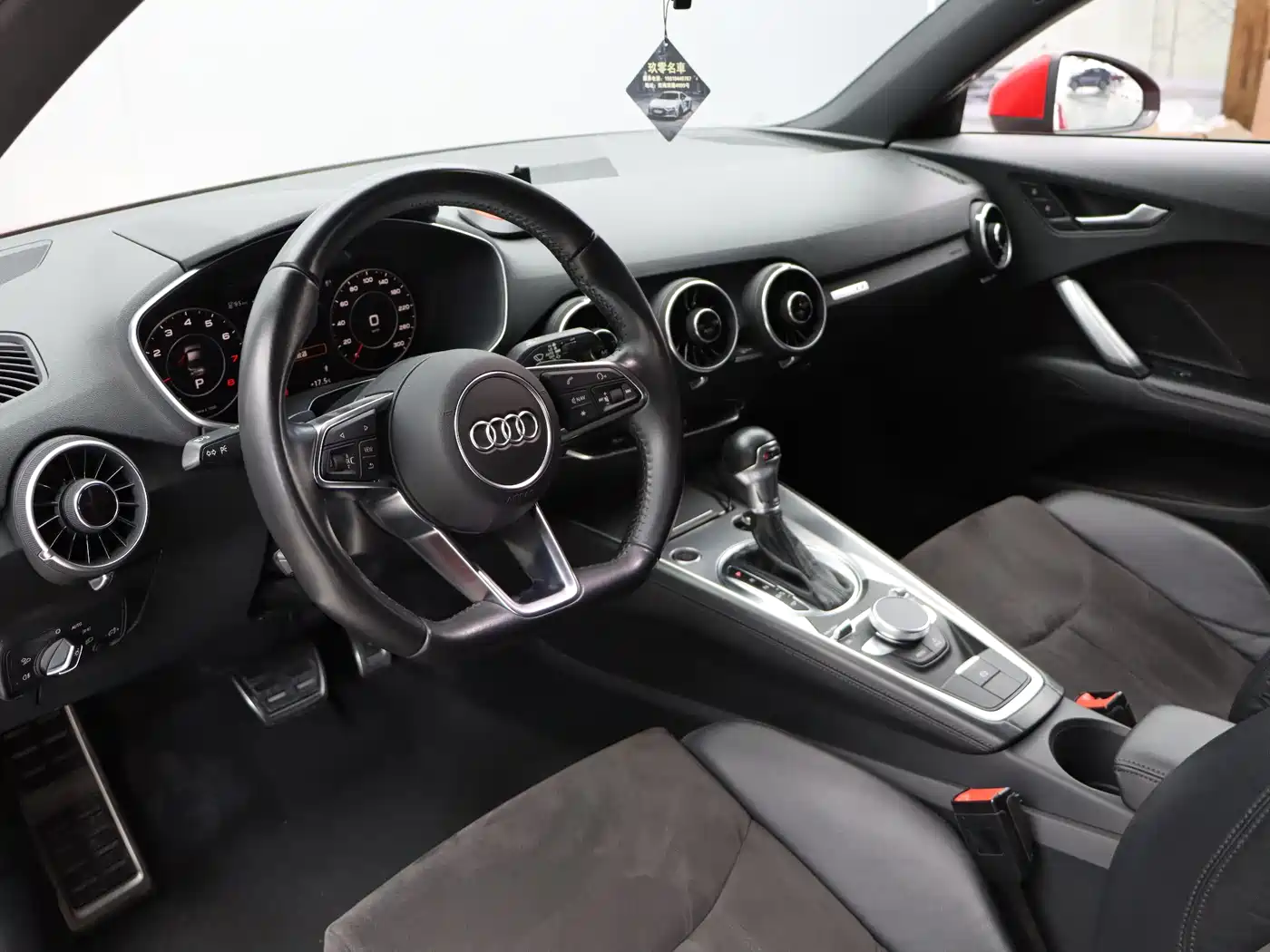 Audi TT 2017 TT Coupe 45 TFSI фото 17