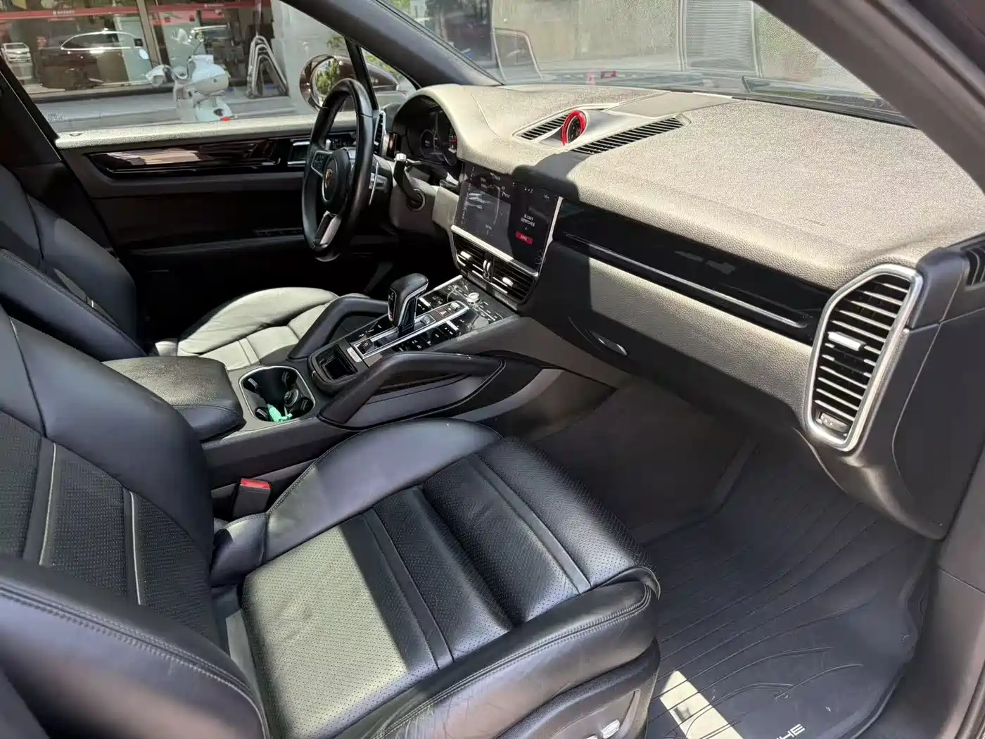 Porsche Cayenne 2018 Cayenne 3.0T фото 23
