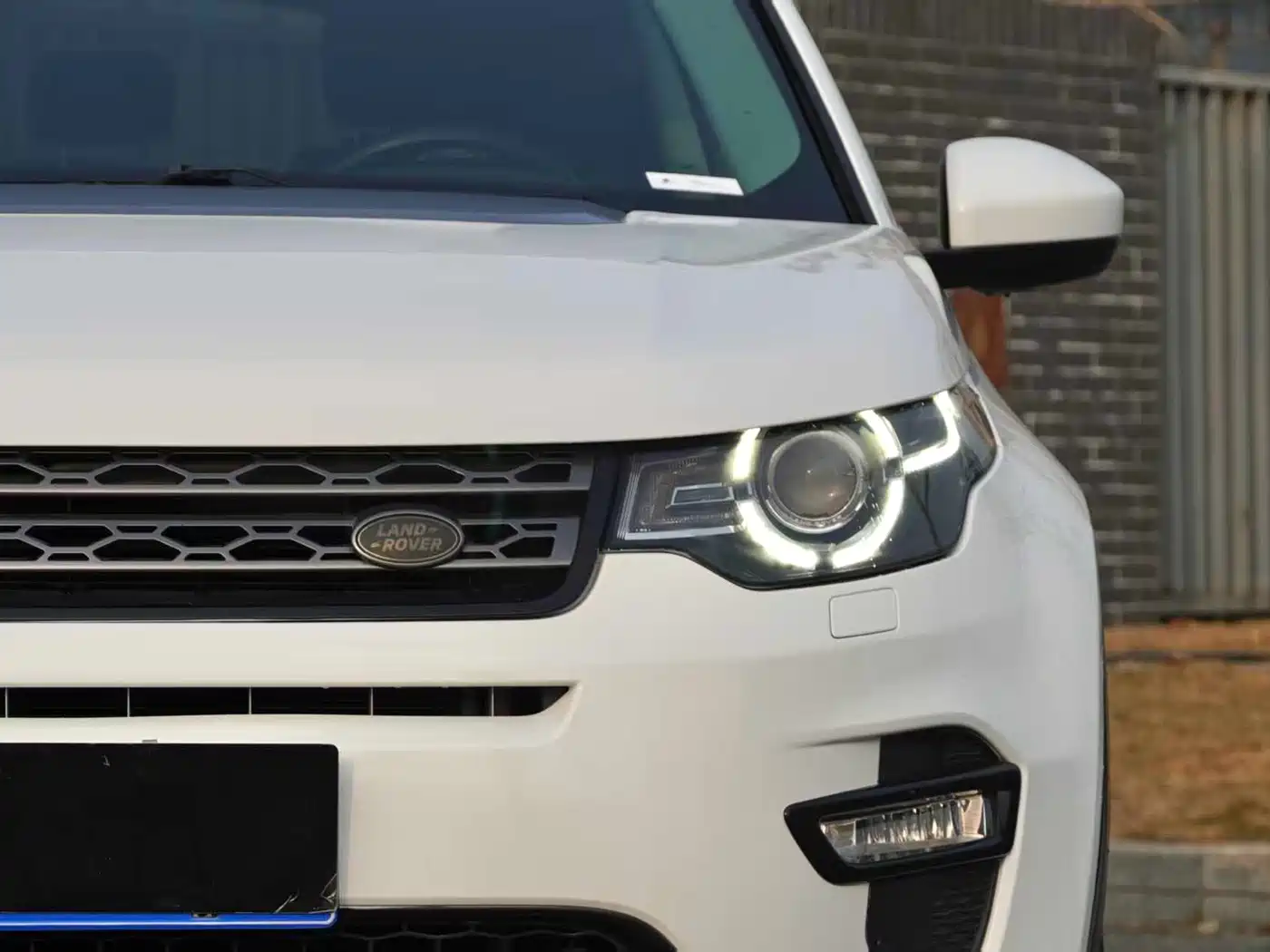 Land Rover Discovery Sport 2018 240PS SE Edition фото 3