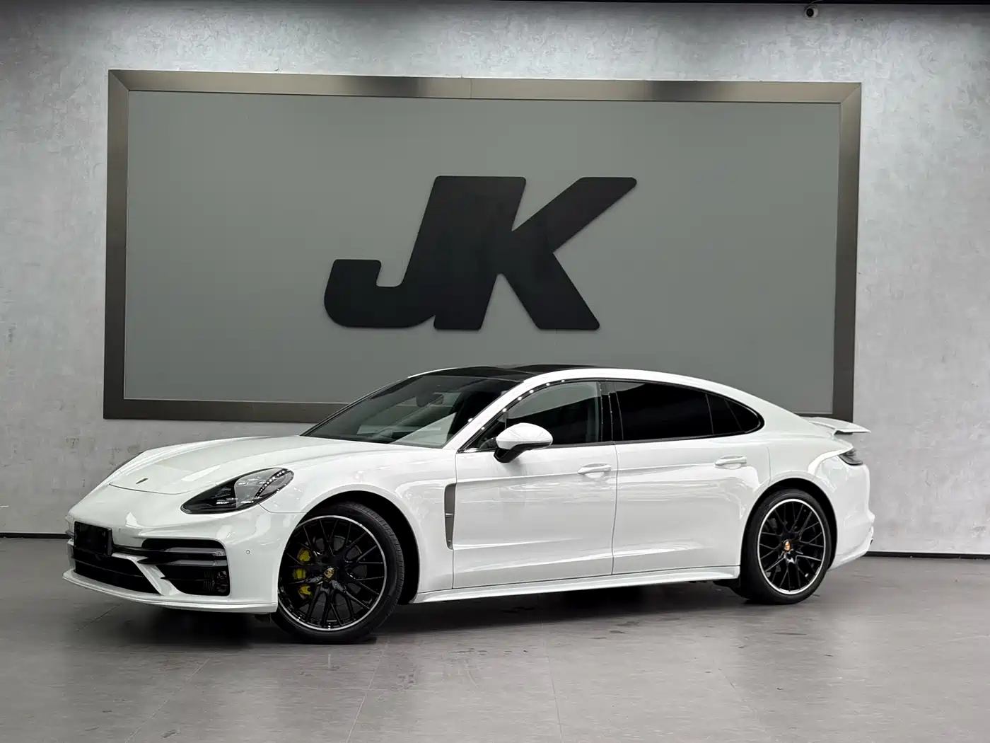 Porsche Panamera 2023 Panamera 4 Executive Long Wheelbase Platinum Edition 2.9T