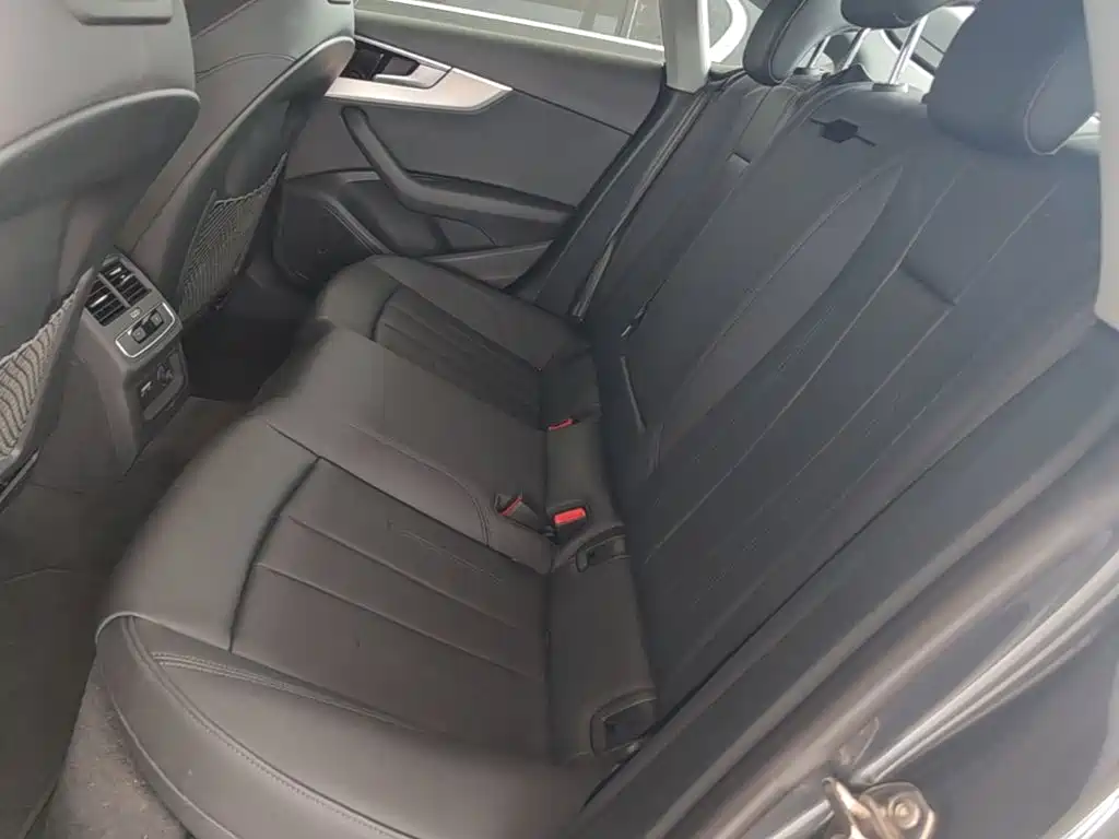 Audi A5 (Import) 2025 2024 Sportback 40 TFSI Fashion Dynamic