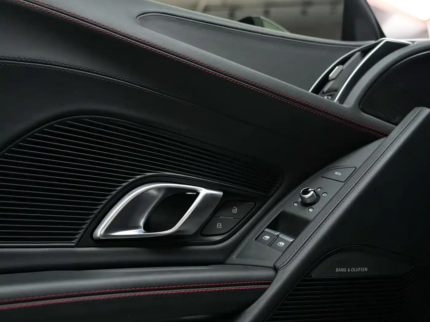 Audi R8 2022 V10 Coupe Performance фото 17