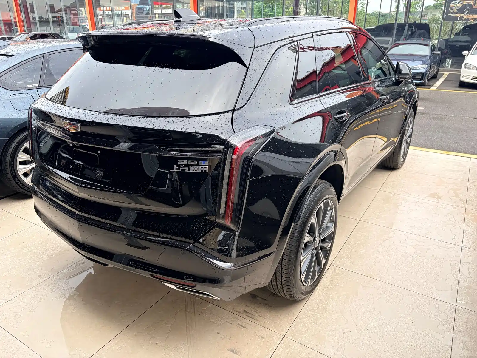 Фото 5 - Cadillac XT5
