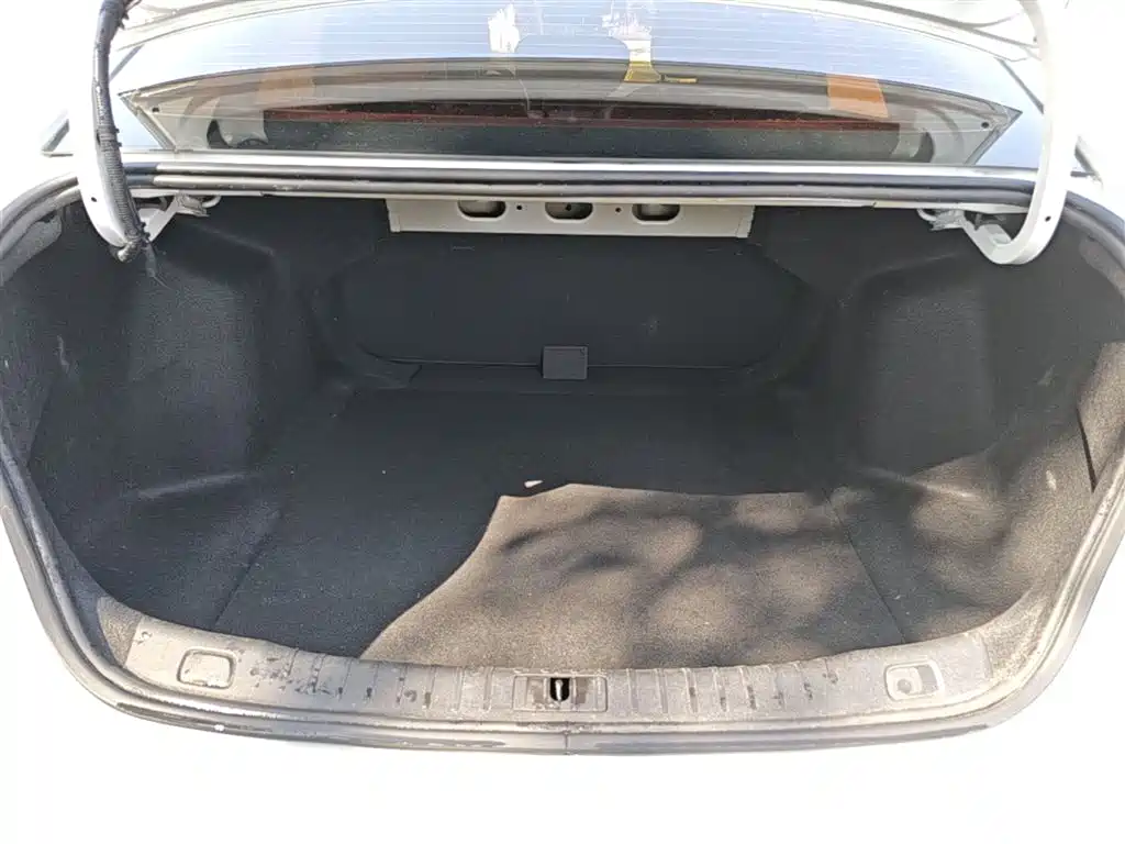 Buick Verano 2023 Pro Joy Edition фото 19