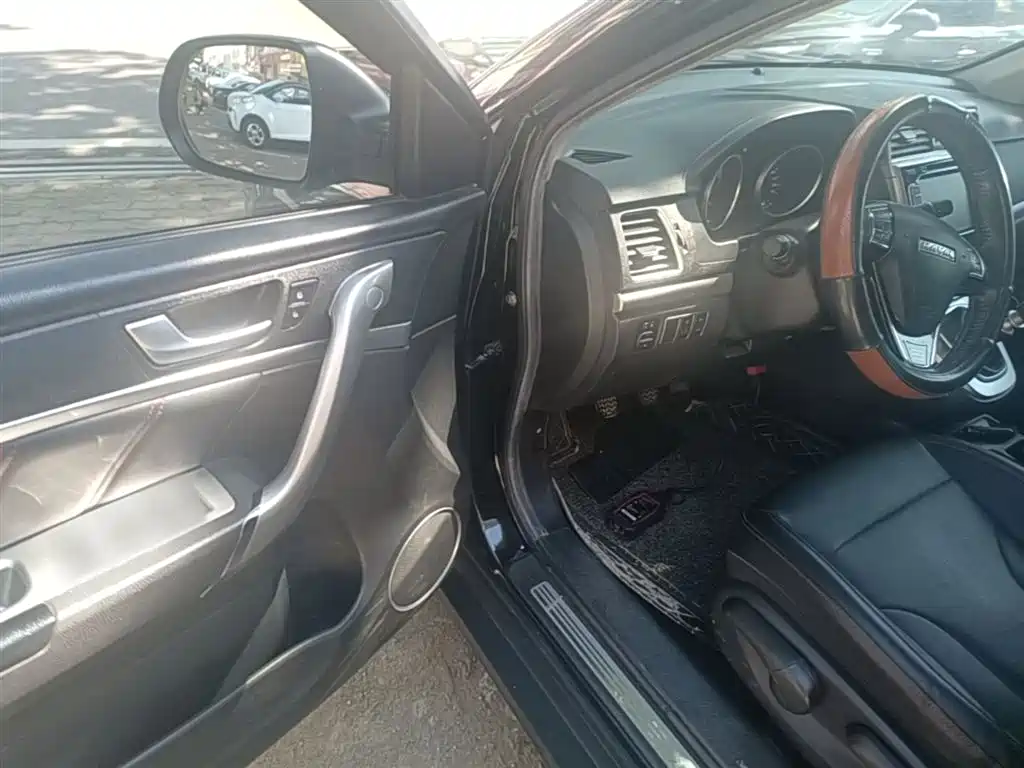 Haval M6 2018 1.5T Manual 2WD Elite фото 16
