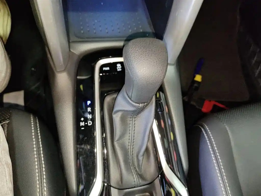 Toyota Frontlander 2024 2.0L CVT Leading Plus Edition фото 14
