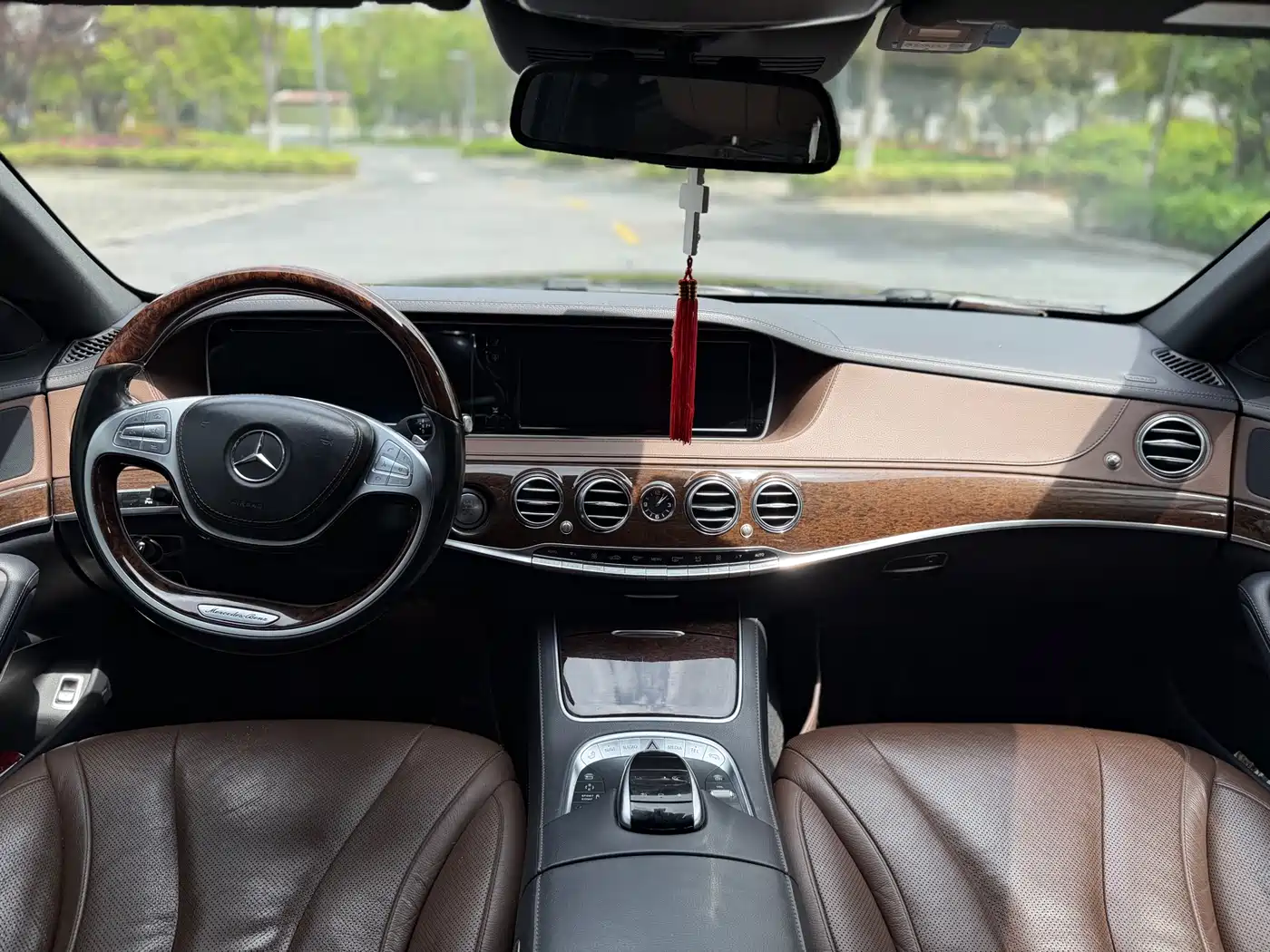 Mercedes-Benz S-Class 2016 S 320 L Business Edition фото 7