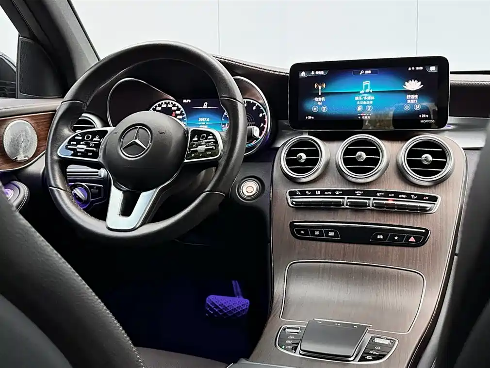 Mercedes-Benz GLC 2021 GLC 300 L 4MATIC Sporty фото 22