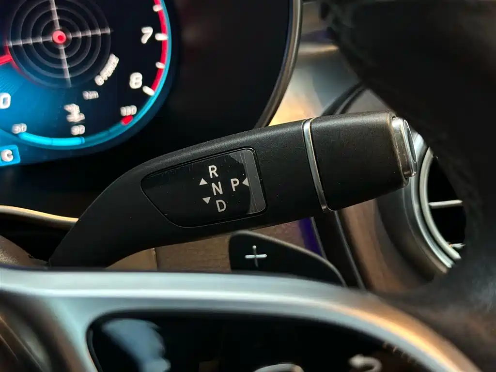 Mercedes-Benz GLC 2021 GLC 300 L 4MATIC Sporty фото 25
