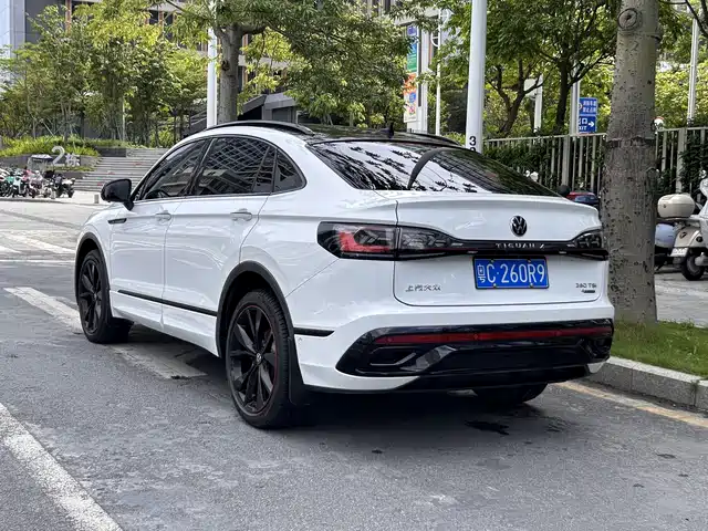 Volkswagen Tiguan X 2023 Facelift 330TSI FWD Prestige Flagship — фото 5