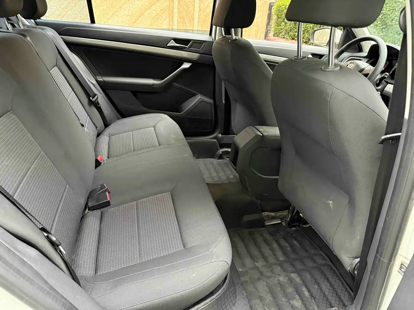 Volkswagen Lavida 2017 1.6L Manual Trend Edition фото 7