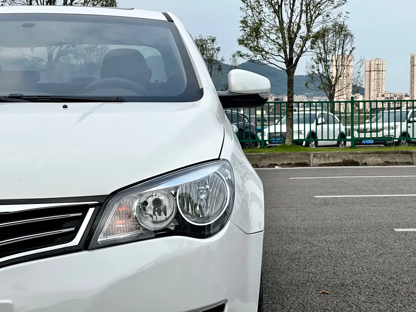 Roewe 350 2016 2015 Model 1.5L Automatic Luxury Sunroof Edition