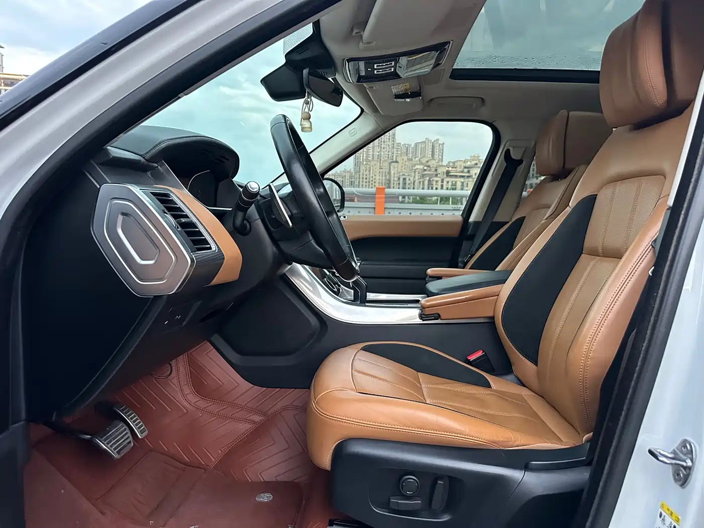Land Rover Range Rover Sport 2020 3.0 L6 HSE DYNAMIC фото 4
