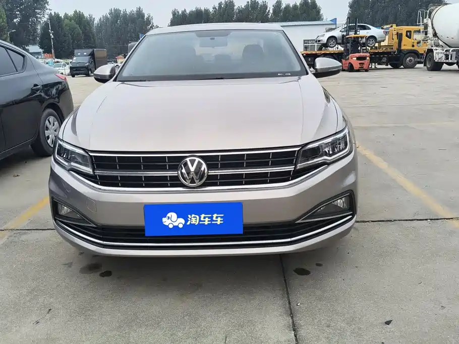 Photo 2 - Volkswagen Bora