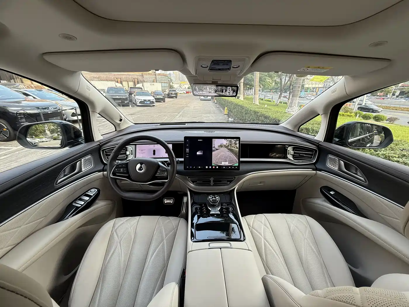 Denza D9 2025 2025 Model DM-i Smart Drive Edition 1020 AWD Flagship
