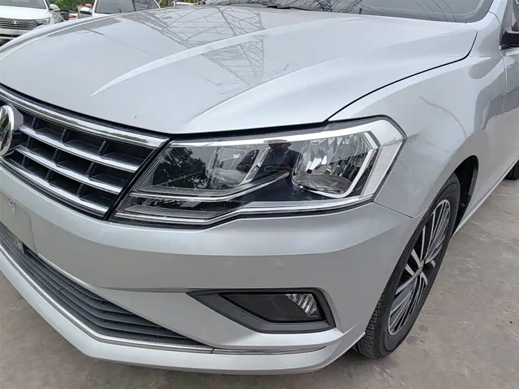Volkswagen Jetta 2019 Dream Edition 1.5L Auto Comfort фото 24