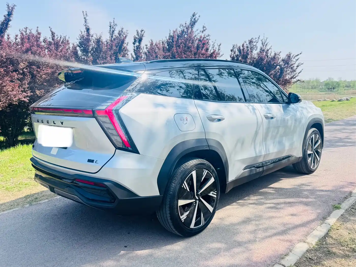 GEELY AUTOMOBILE BOYUE L