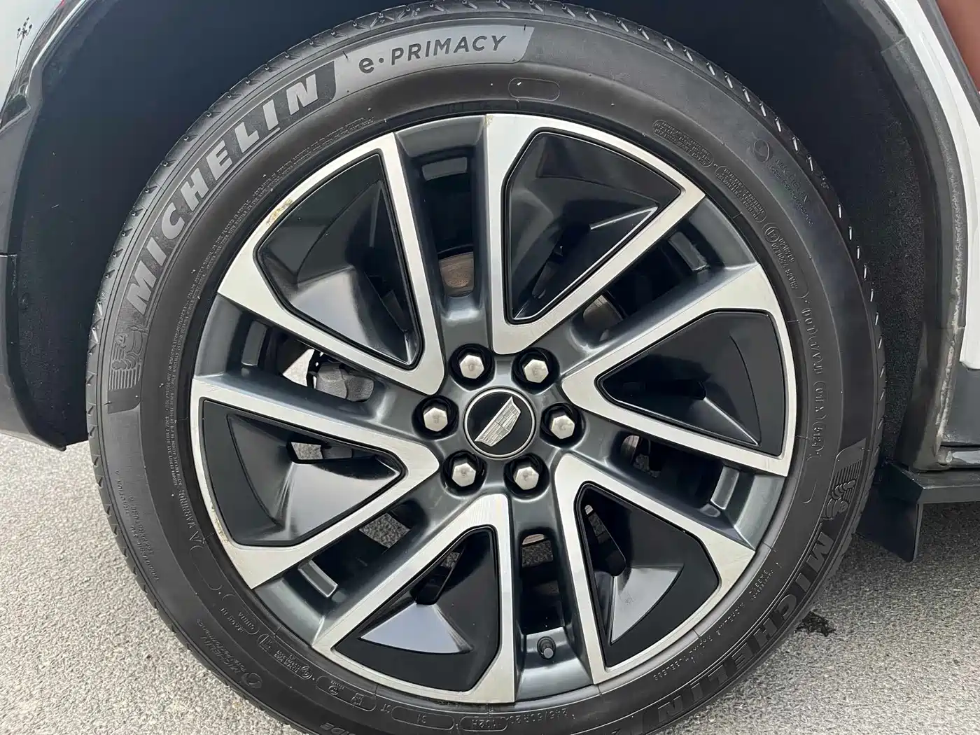 Cadillac IQ Ao Ge 2024 2024 AWD Long Range Edition