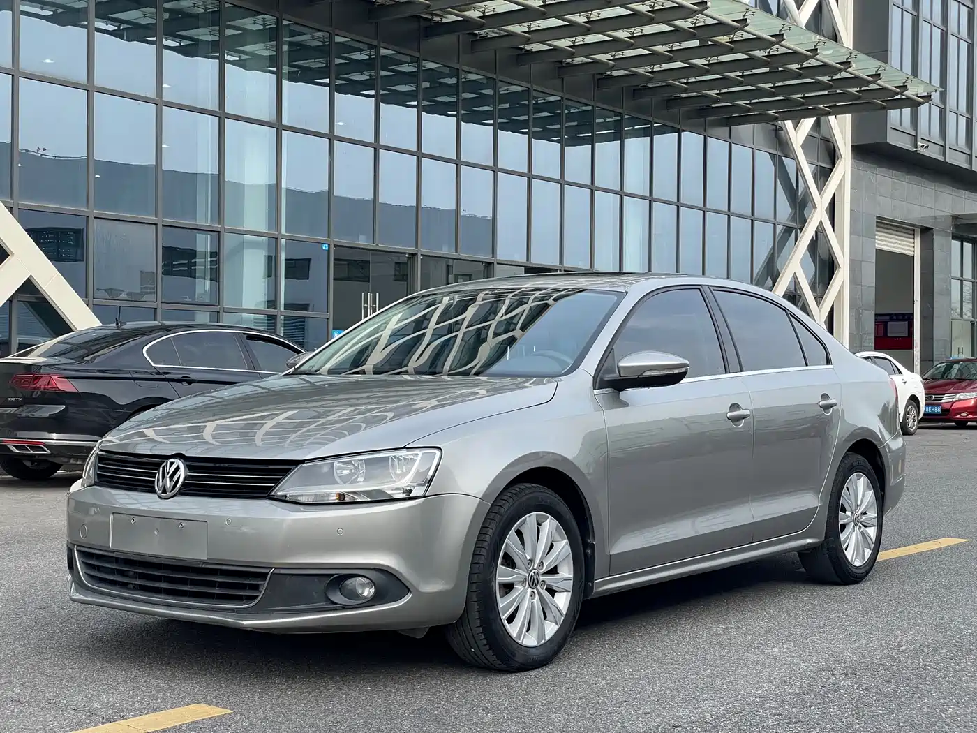 Volkswagen Sagitar 2014 1.4TSI Automatic Luxury