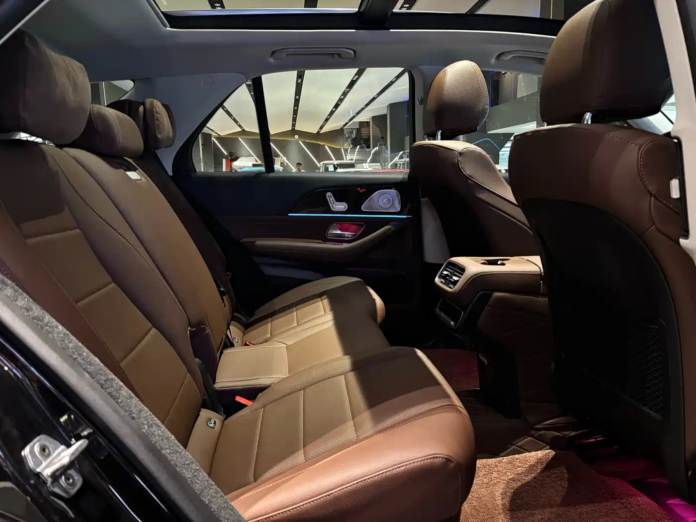 Mercedes-Benz GLE 2024 Facelift GLE 350 4MATIC Fashion фото 21